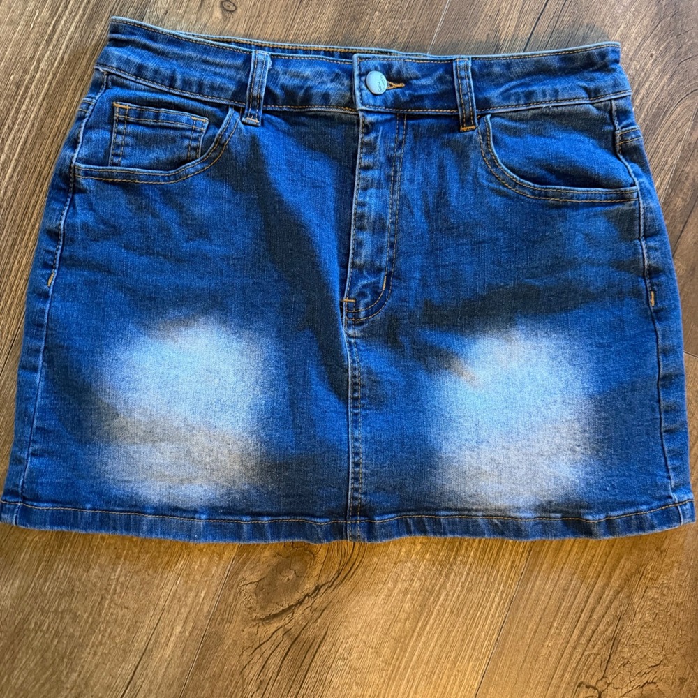 Elleven Denim Mini Skirt Womens Size L Blue Medium Wash Distressed Fade Festival